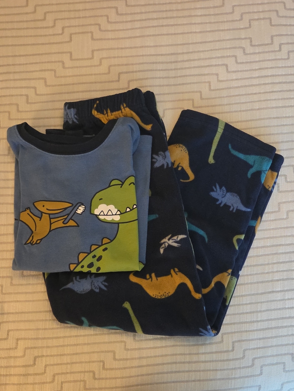 Carter's Kids PJ Set - Sz 8